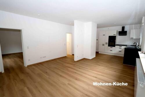 Foto - 2,5 -Zi-Wohnung, 78 m², Erdgeschoss,hochwertig saniert