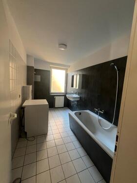 Foto - Große 3 Zimmerwohnung in Sudenburg 151