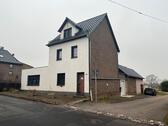 Foto - Einfamilienhaus mit Baugrundstück