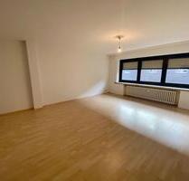 Wohnung mit Balkon und neuem Badezimmer - Krefeld Cracau