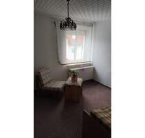 vermittung zimmer - 550,00&nbsp;EUR Kaltmiete, ca.&nbsp; 13,00&nbsp;m&sup2; in Wehingen (PLZ: 78564)