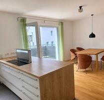 Moderne 2-Zimmer-Wohnung zentrumsnah Bayreuth knapp 70 qm, privat