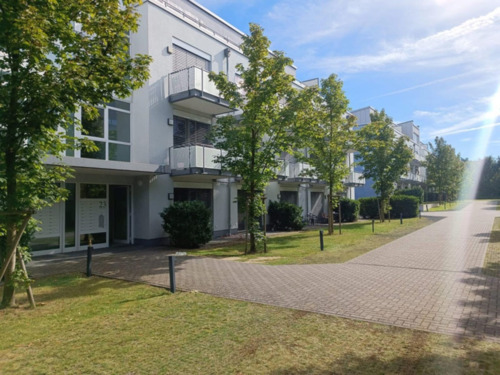 Foto - UntermieterNachmieter ab 01.04 für möbliertes 21qm Zimmer