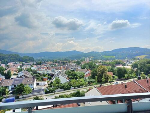 Foto - 3 Zimmer Wohnung, oberste Etage, zentrumsnah, 80qm,provisionsfrei