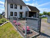 Foto - Einfamilien haus mit wekstatt zu verkaufen