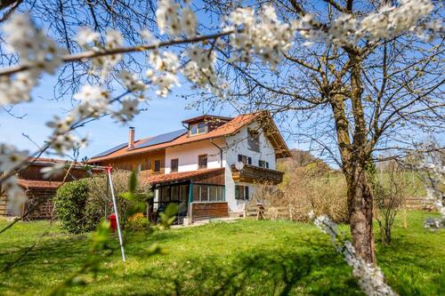 Foto - Traumhaftes Bauernhaus mit ausgebautem Pferdebereich