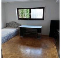 Zwei Zimmer 2 WG-Zimmer, Küche, Bad für Studenten - Würzburg