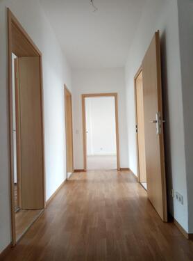 Foto - 3-Raum-Wohnung im Mehrfamilienhaus