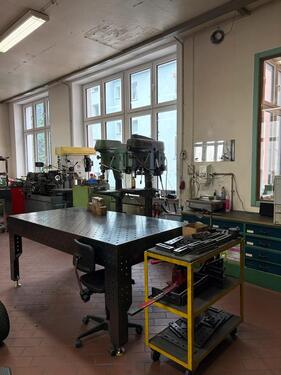 Foto - Metallwerkstatt Arbeitsplatz Atelier Shared Studio in Kreuzberg