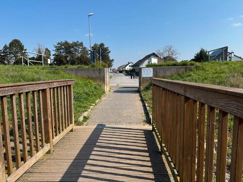 Foto - 4 Zimmer Dachgeschoßwohnung zur Miete in Gernsheim