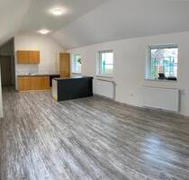 Erdgeschosswohnung mit Innenhof & Garten – in Kaufbeuren