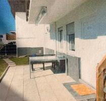 Helle 2-Zimmer-Wohnung (60m2) mit Terrasse und eigenem Hauseingan - Zwiefalten