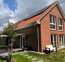 Sonnige DHH in Elbnähe KFW40 - 525.000,00&nbsp;EUR Kaufpreis, ca.&nbsp; 131,00&nbsp;m&sup2; in Winsen (Luhe) (PLZ: 21423)