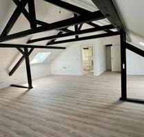 Exklusives Loft im Dachgeschoss – Erstbezug nach Kernsanierung - Völklingen