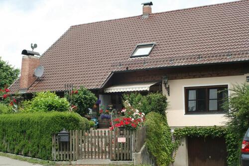 Foto - Einfamilienhaus nähe Niederviehbach Wintergarten Sauna Balkon