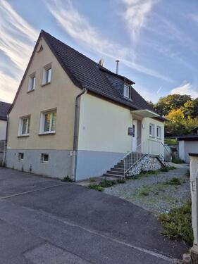 Foto - Kleines, freistehendes Einfamilienhaus in Kall-Urft