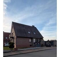 Einfamilienhaus mit Garage und Pool in Nordenham-Atens