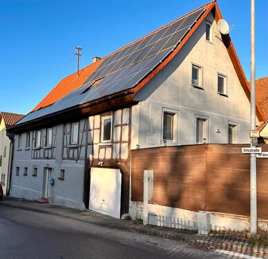 Foto - ✨PROVISIONSFREI✨ Freistehendes Einfamilienhaus mit Photovoltaik
