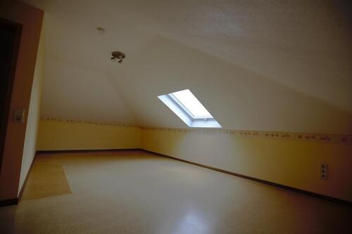 Foto - Büroraum zu vermieten - 350,00&nbsp;EUR Kaltmiete, ca.&nbsp; 25,00&nbsp;m&sup2;