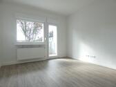 Foto - Charmante bereits modernisierte 3-Zimmer-Wohnung mit Balkon im Dichterviertel!