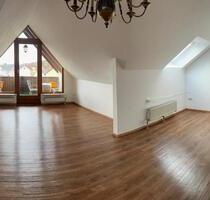 3 Zimmer DG-Wohnung in NES - 850,00&nbsp;EUR Kaltmiete, ca.&nbsp; 110,00&nbsp;m&sup2; in Bad Neustadt an der Saale (PLZ: 97616)