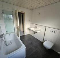 Schöne 4 Zimmerwohnung mit Balkon in Kirchardt