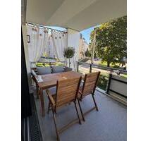 WG- Zimmer teilmöbliert mit eigenem Balkon - Augsburg Antonsviertel