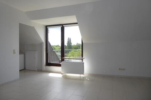 Foto - Exklusive, neuwertige 1-Zimmer-DG-Wohnung mit BLK, EBK und Design