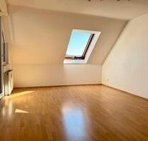 3-Zimmer-Wohnung mit schöner Aussicht, Terrasse & TG - von privat - Salach