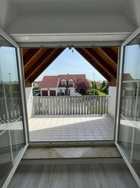 Foto - Helle 2.5 Wohnung zur Miete zu - 995,00&nbsp;EUR Kaltmiete, ca.&nbsp; 75,00&nbsp;m&sup2;