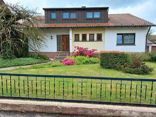Foto - Einfamilienhaus in ruhiger Lage mit gr. Garten in Südausrichtung
