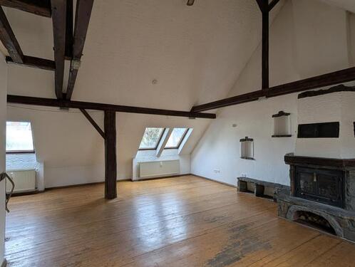 Foto - Rustikales Loft-Potenzial unterm Dach: 109 m² für Individualisten mit Kamin & Mansarde