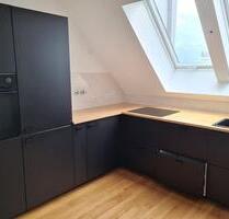 Helle 5 Zimmer Penthouse Wohnung in der Innenstadt - Darmstadt