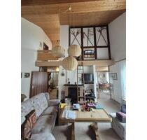 ~ Charmantes Haus mit Garten, Doppelgarage & Galerie in Top Lage - Metzingen