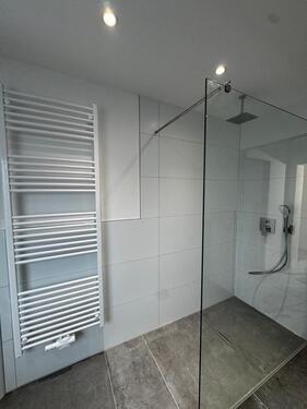 Foto - Erstbezug - hochwertig kernsanierte 3,5-Zimmer-Wohnung