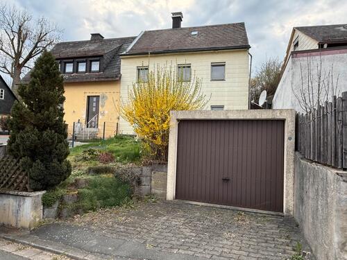 Foto - Doppelhaushälfte + große Garage Schnäppchen Preis !