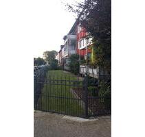 Helle 2-Zimmer-Wohnung mit Balkon im Erdgeschoss - Südbrookmerland