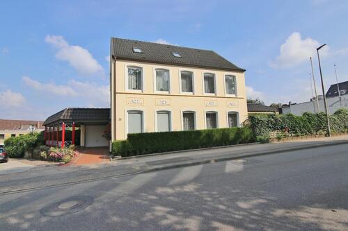 Foto - Großzügige helle Altbau-Wohnung in Schleswig - Nähe Schloss Gottorf
