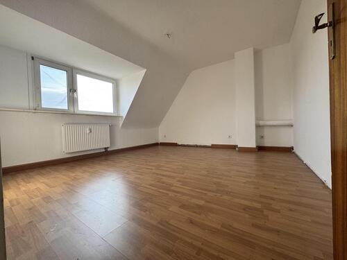 Foto - Helle 3-Zimmer-Dachgeschosswohnung in Bottrop-Fuhlenbrock – ab sofort bezugsfrei