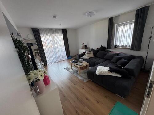 Foto - 3 Zimmerwohnung zu vermieten - 1.200,00&nbsp;EUR Kaltmiete, ca.&nbsp; 80,00&nbsp;m&sup2;