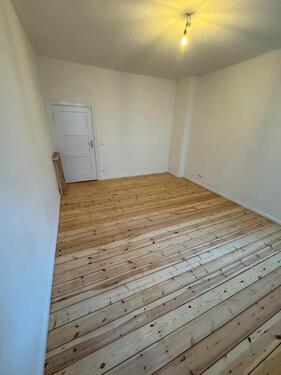 Foto - 2 Zimmer Hochparterre zum Kaufen in Berlin