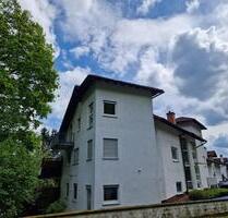 Großzügige 4 Zimmer DG Wohnung mit Balkon & Garage in Höchst - Obernburg am Main