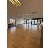 Gewerbefläche Büro Praxisräume - 2.142,00 EUR Kaltmiete, in Bad Rappenau (PLZ: 74906)