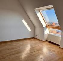 Highlight im Dachgeschoss mit Galerie und Einbauchküche! - Hannover Vahrenwald-List