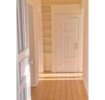 3-Zi Altbauwohnung mit Balkon ins Grüne, S-Bahn 250m, von privat - Hamburg Harburg