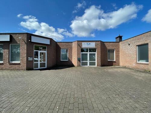Foto - Brüggen Bürofläche, Praxis, Handwerk, 180 m² + Keller 6,50 €m²
