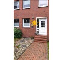 Reihenmittelhaus zu vermieten - 800,00 EUR Kaltmiete, ca.  130,00 m² in Aurich (PLZ: 26603)