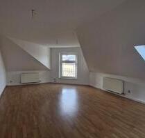 Gemütliche 1,5-Zimmer-Dachgeschosswohnung mit offenem Wohnkonzept - Gera Alt-Bieblach