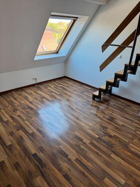 Foto - 2 Zimmer Dachwohnung auf zwei Ebenen in 91471 Illesheim