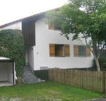 Einfamilienhaus mit großem Garten - Hofstetten